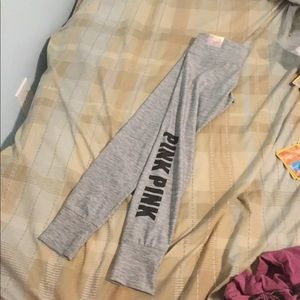 New vs pink ankle legging Xs